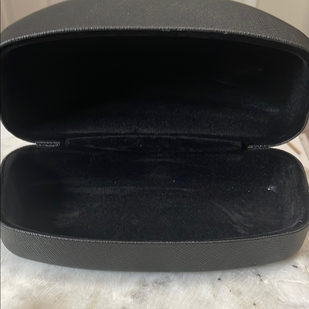 Authentic Salvatore Ferragamo SF600 Black and Gold Sunglasses - Picture 13 of 13